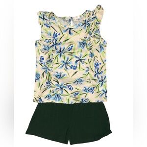 Girls blue floral and green short set. 
Size 6/7. New without tags